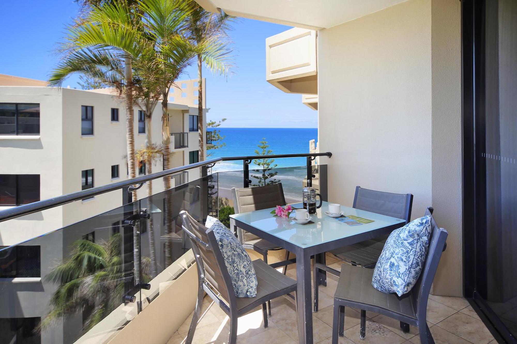 Clubb Coolum Beach Resort Sunshine Coast Εξωτερικό φωτογραφία