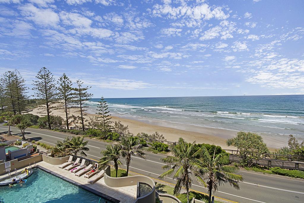 Clubb Coolum Beach Resort Sunshine Coast Εξωτερικό φωτογραφία